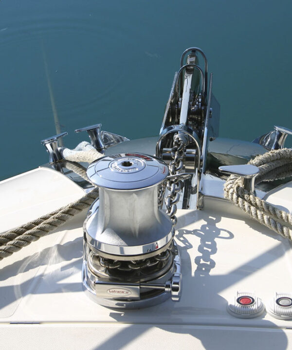 X4 - Vertical Windlass